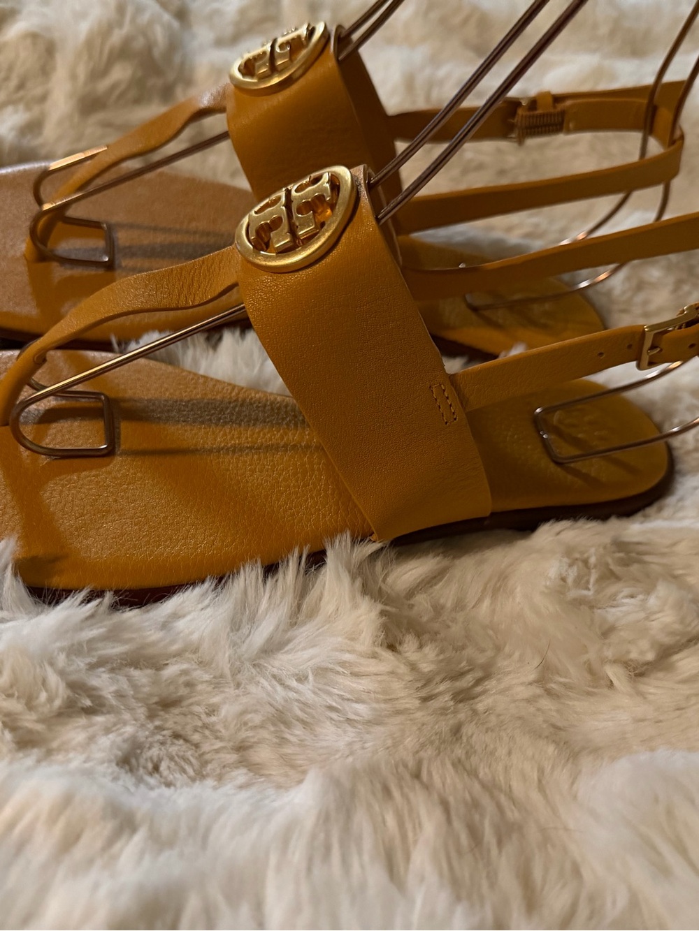 Tory Burch Mustard Leather Logo Thong Sandals - Picture 3 of 9